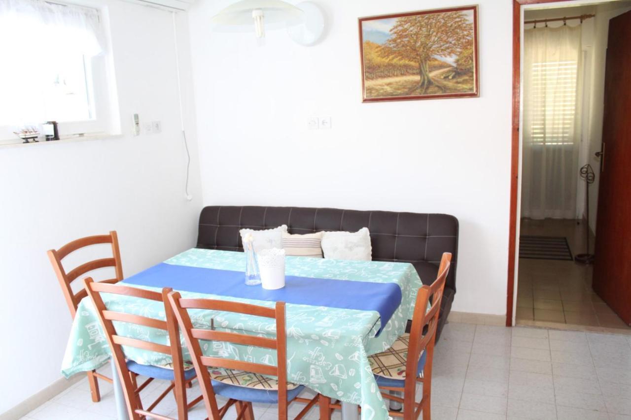 Apartments Demori Primošten Екстериор снимка