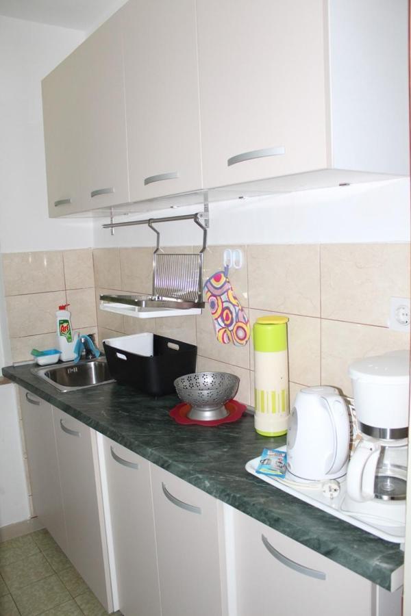 Apartments Demori Primošten Екстериор снимка