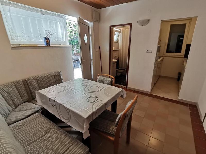 Apartments Demori Primošten Екстериор снимка